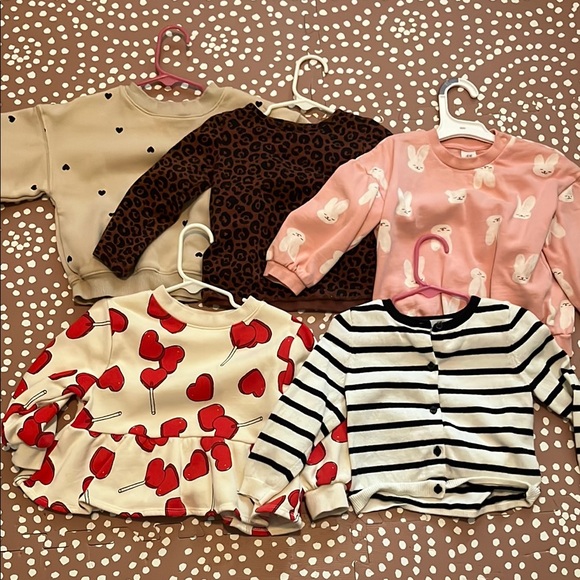 H&M Cute Toddler Sweater/set Collection - Picture 1 of 6